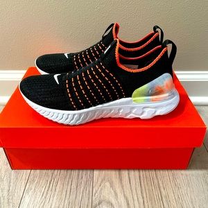 Women’s size 7 brand new nike shoes